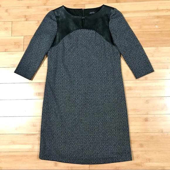 Tahari Zigzag Dress 3/4 Sleeve Size 4 - Picture 1 of 11
